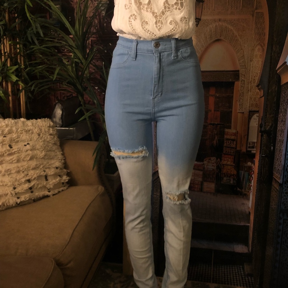 Fashion Nova high waisted ombré distressed jeans 9 - Picture 9 of 15